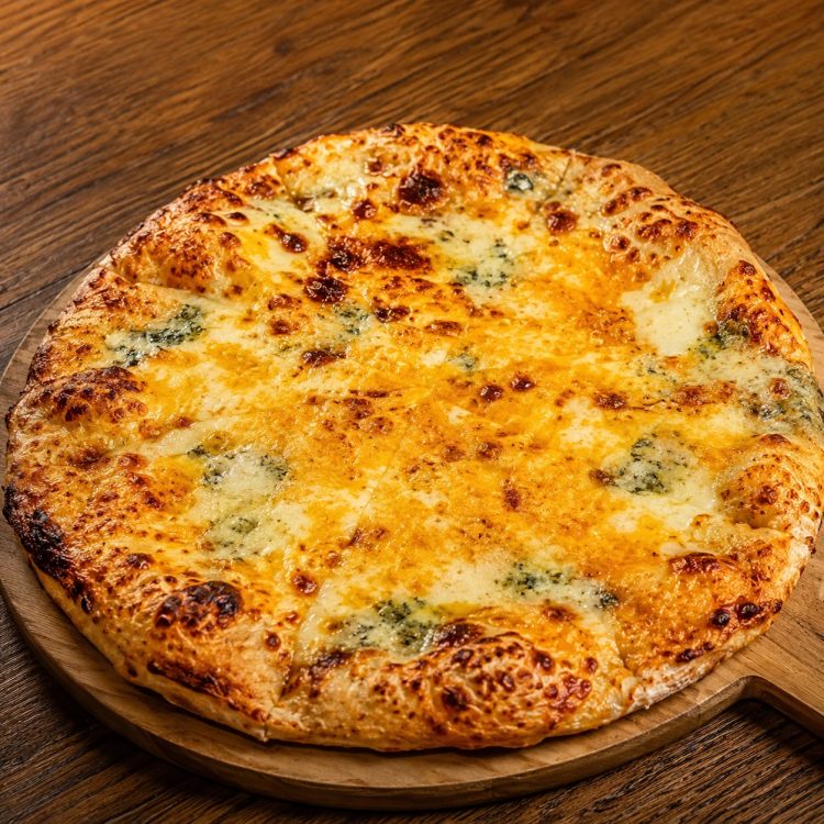 Pizza Cuatro Quesos