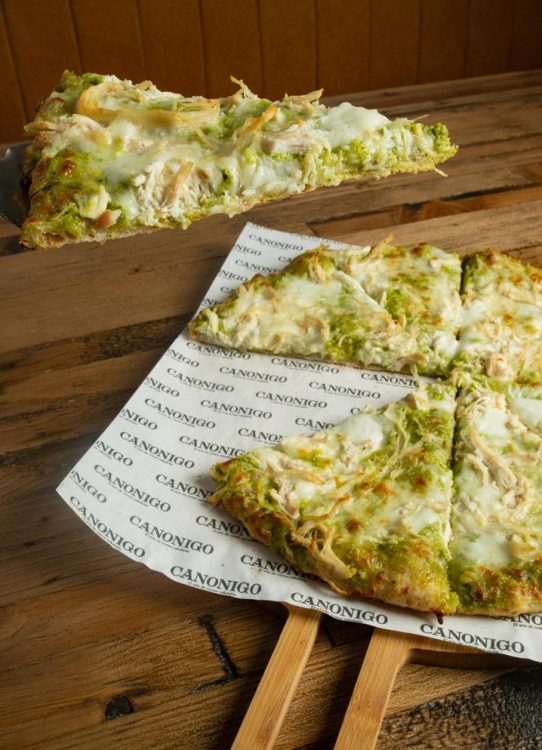 Pizzas Pollo y Bocconcini