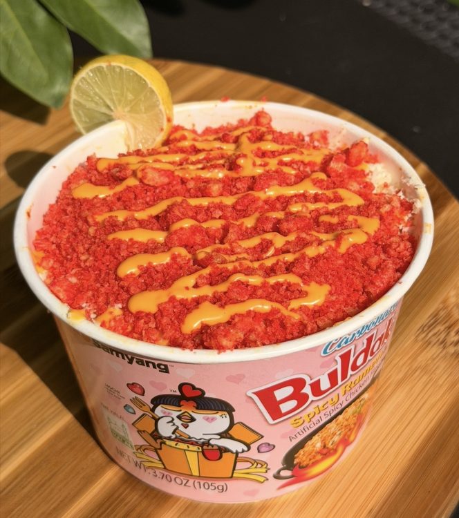 ESQUITE BULDAK FLAMING HOT