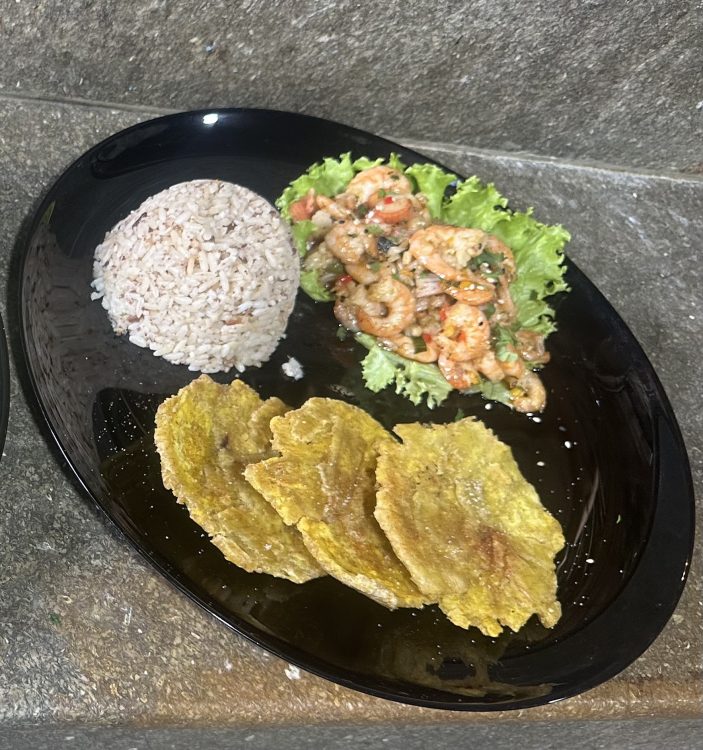 Camarones al Ajillo