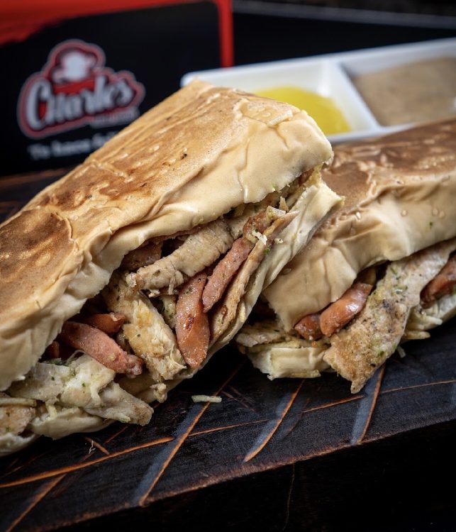 Sandwich Suizo con Pollo