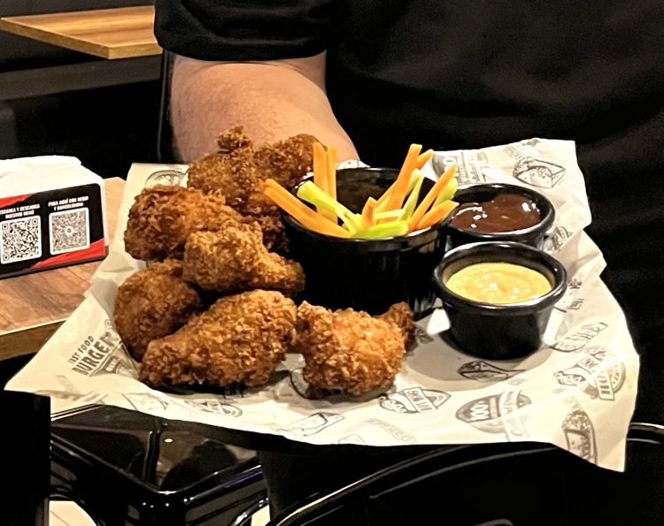 10 Alitas
