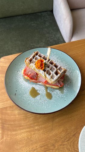 Waffle sandwich