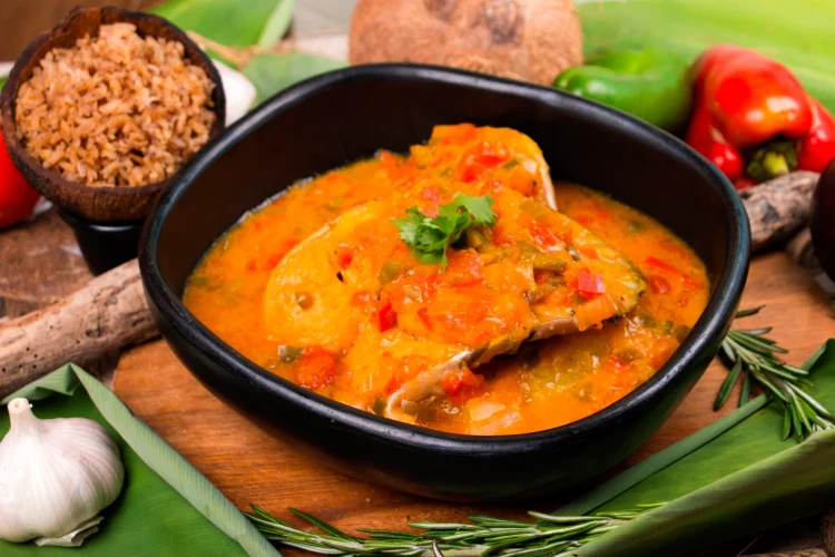 Pescado Guisado en Coco