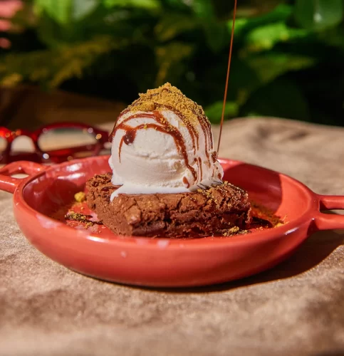 Brownie Con Helado