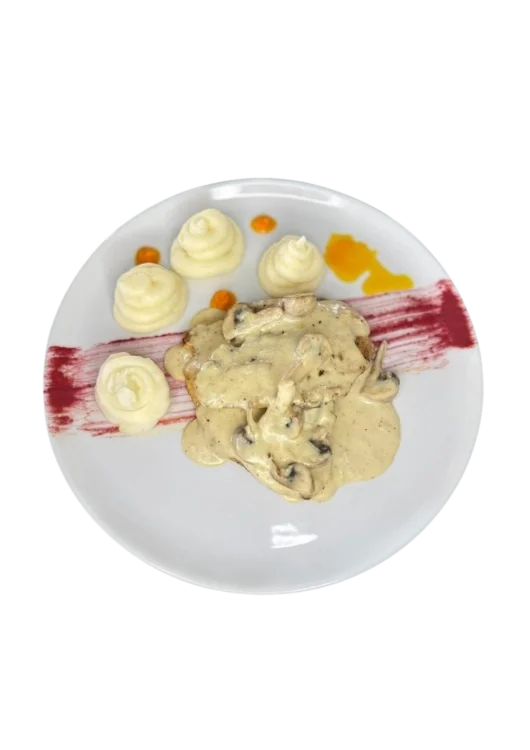 POLLO EN SALSA DE CHAMPIÑONES