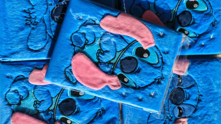 Libreta peluche stitch