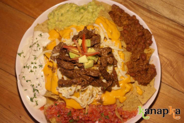 Nachos Chilangos