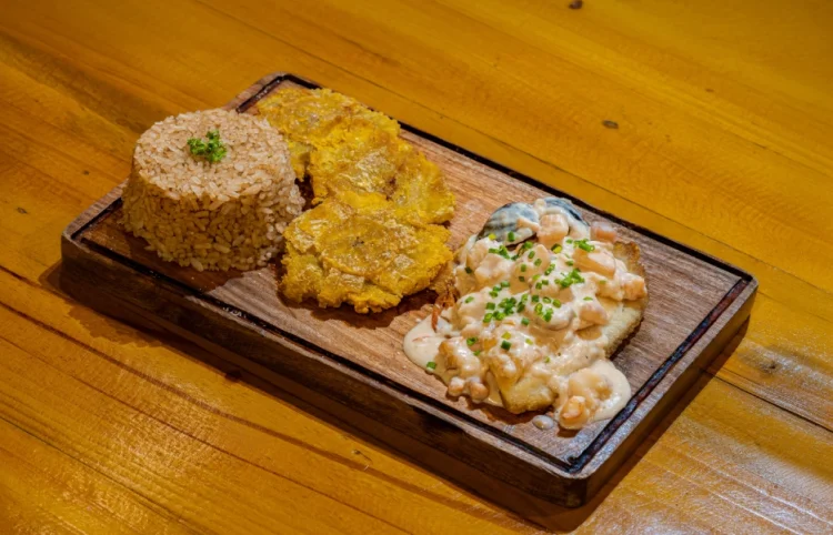 Filete de Pescado en Salsa Marinera
