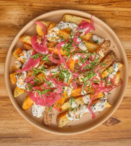 Papas Fritas con Yogurt Trufado