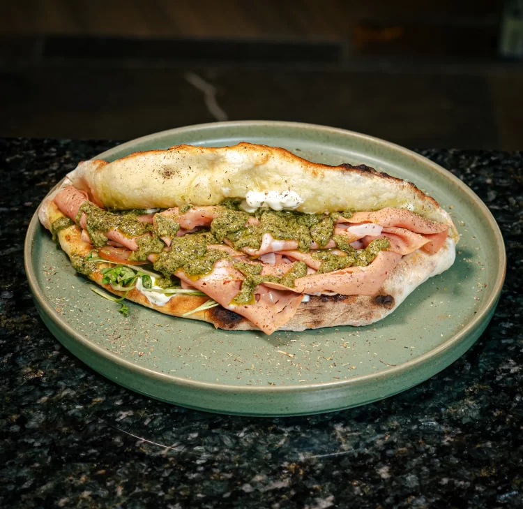 Sandwich de Mortadela Di Bologna