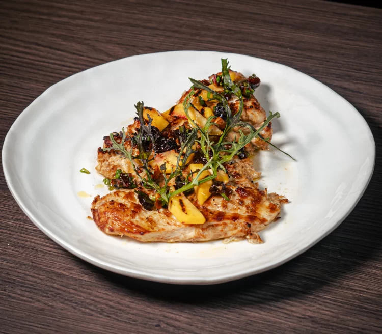 Pollo Orgánico a las Brasas con Vinagre de Frambuesa