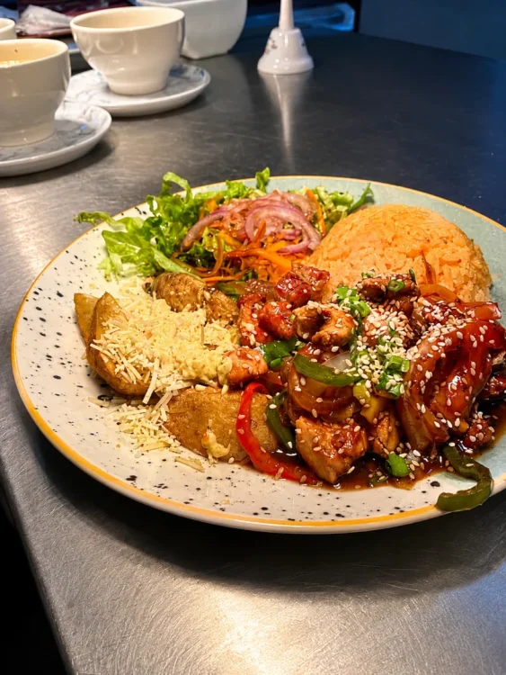 Lomo Saltado