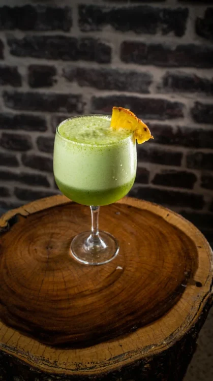 Limonada hierbabuena y piña