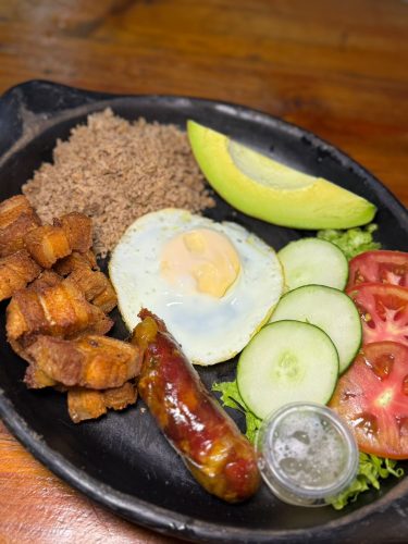Bandeja Paisa Keto-Fit Sabor Típico Sin Culpas