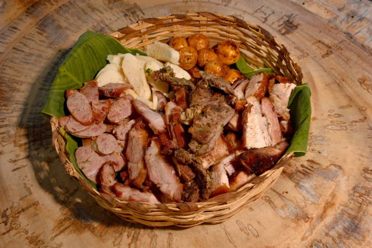 PICADA 4-5 PERSONAS