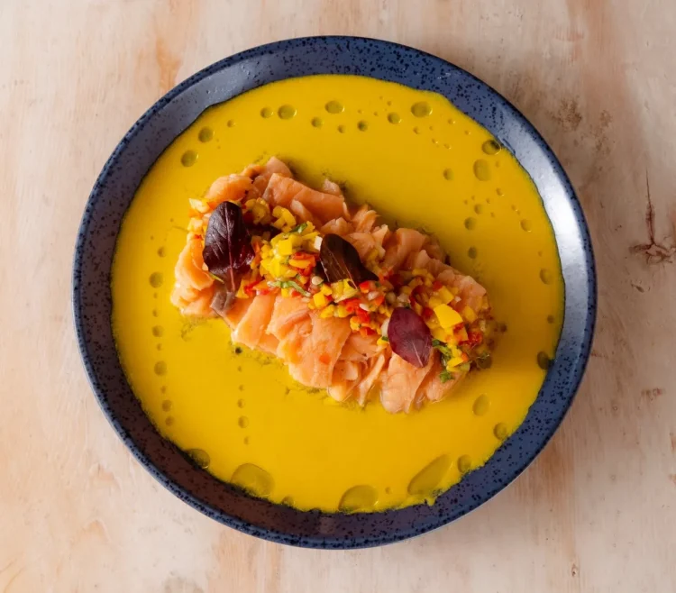 Tiradito de Salmón Chileno