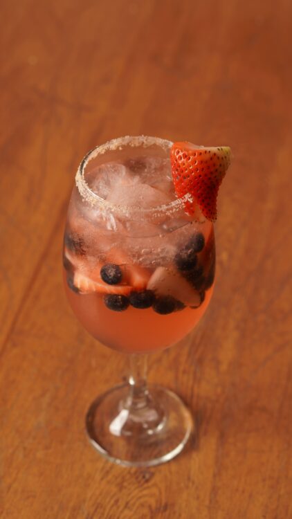 Soda saborizada fruto rojos