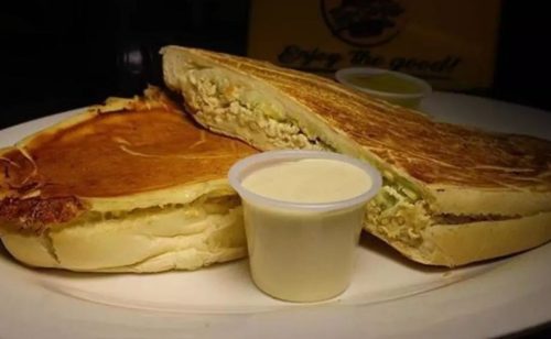 De Pollo Desmenuzado