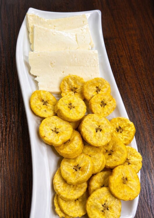 Tajadas de Plátano con Queso