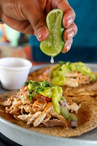 Tacos de Pollo Ahumado